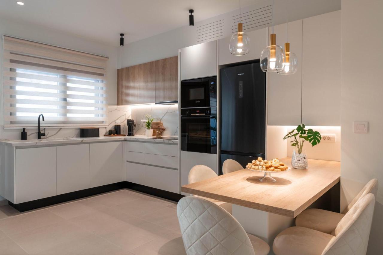 Mariann Premium Suites ラルドス エクステリア 写真
